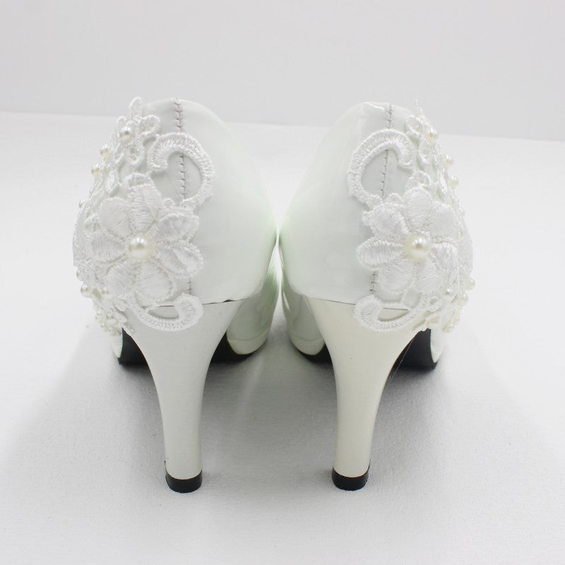 Round Toe High Heels Lace Wedding Shoes