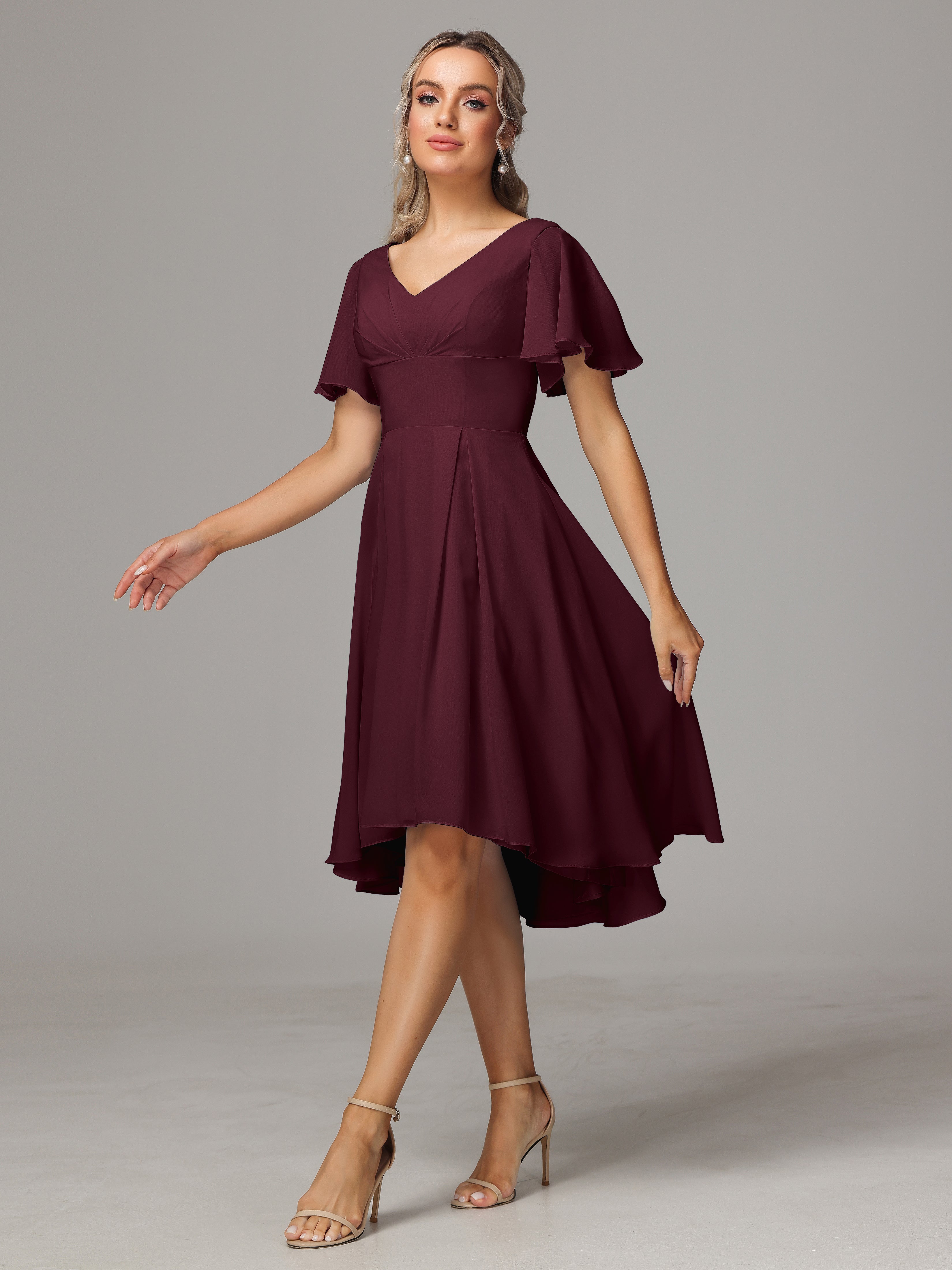 Short Sleeves V Neck Knee Length Chiffon Bridesmaid Dresses