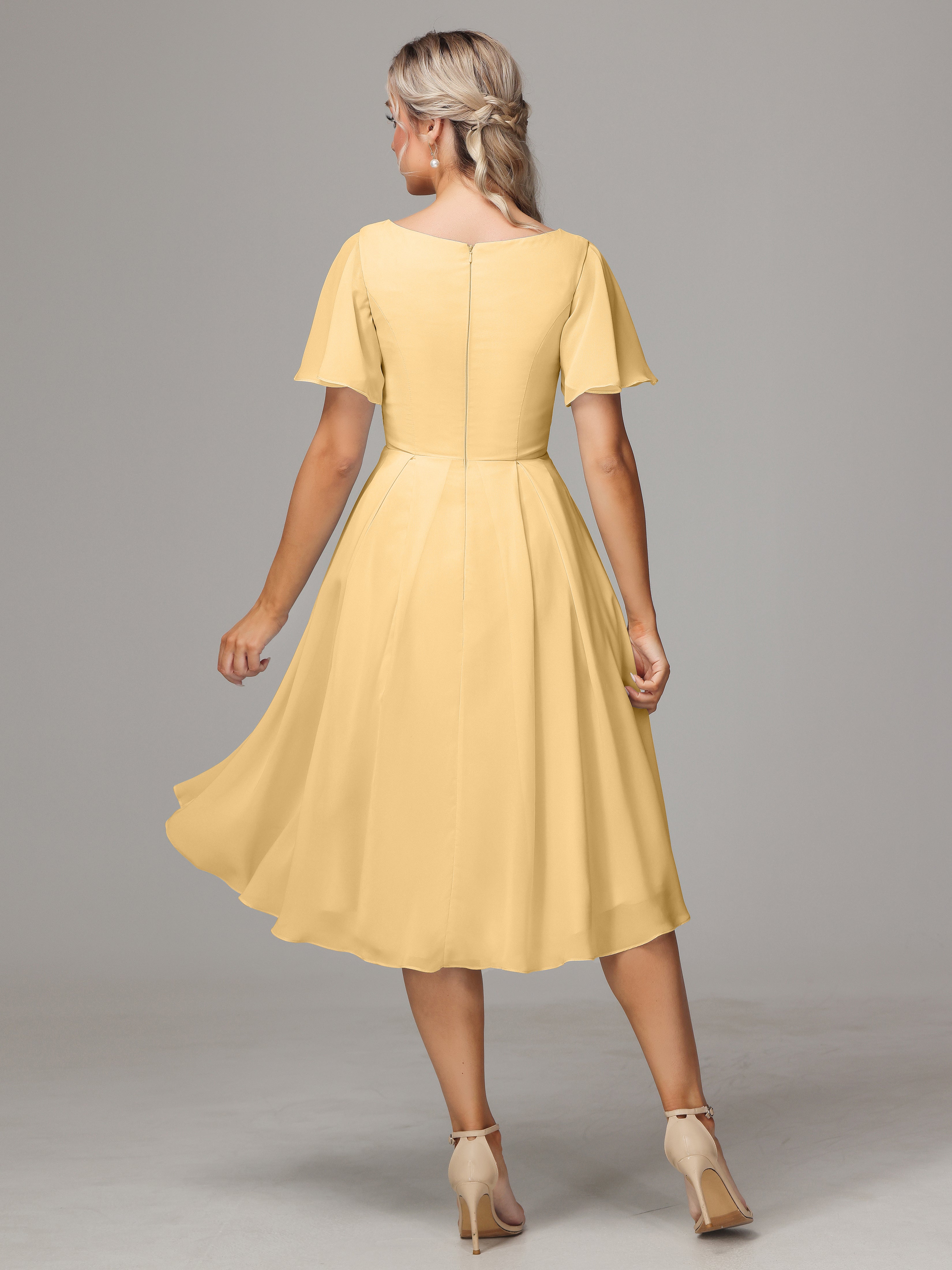 Short Sleeves V Neck Knee Length Chiffon Bridesmaid Dresses