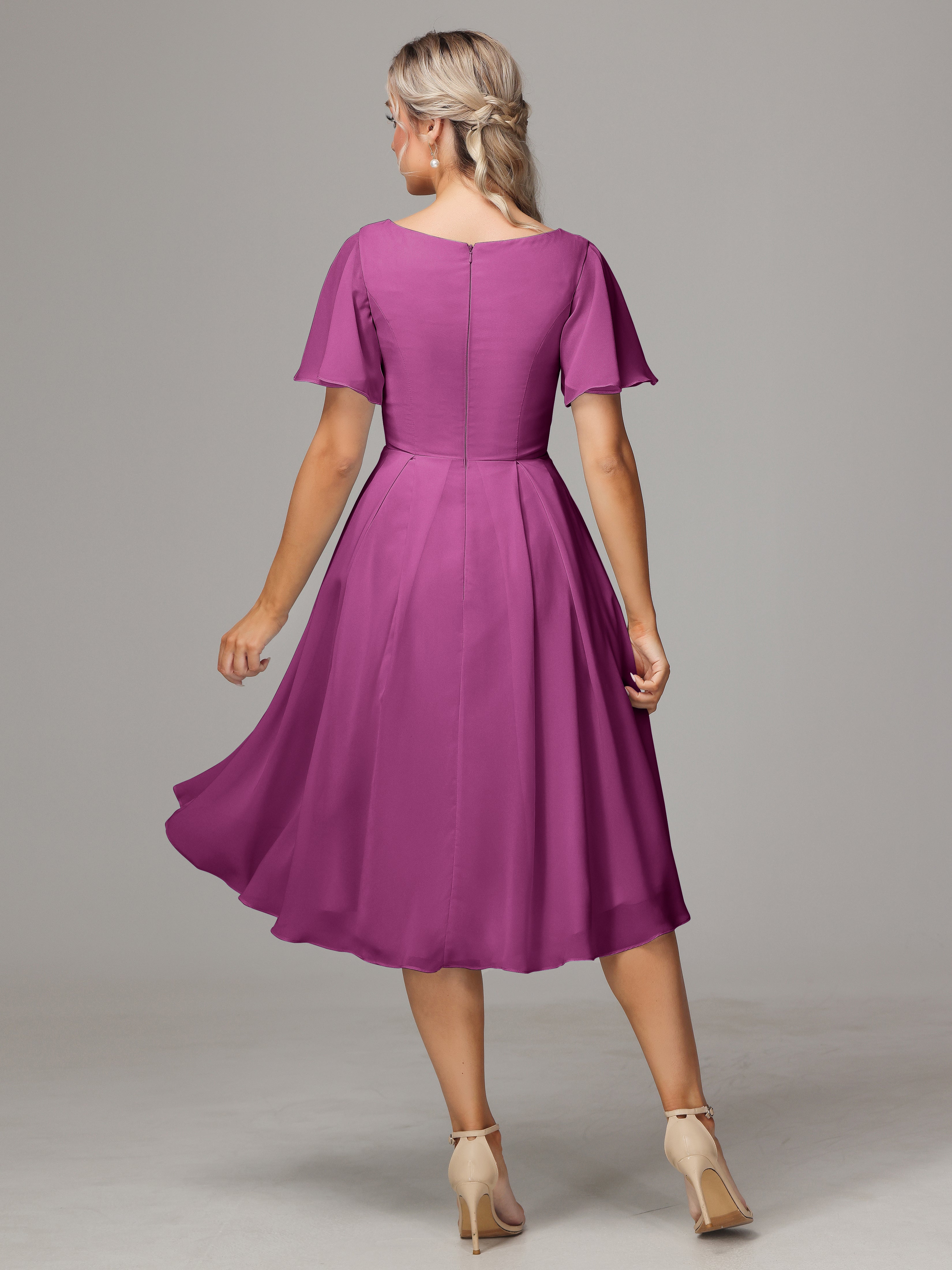 Short Sleeves V Neck Knee Length Chiffon Bridesmaid Dresses