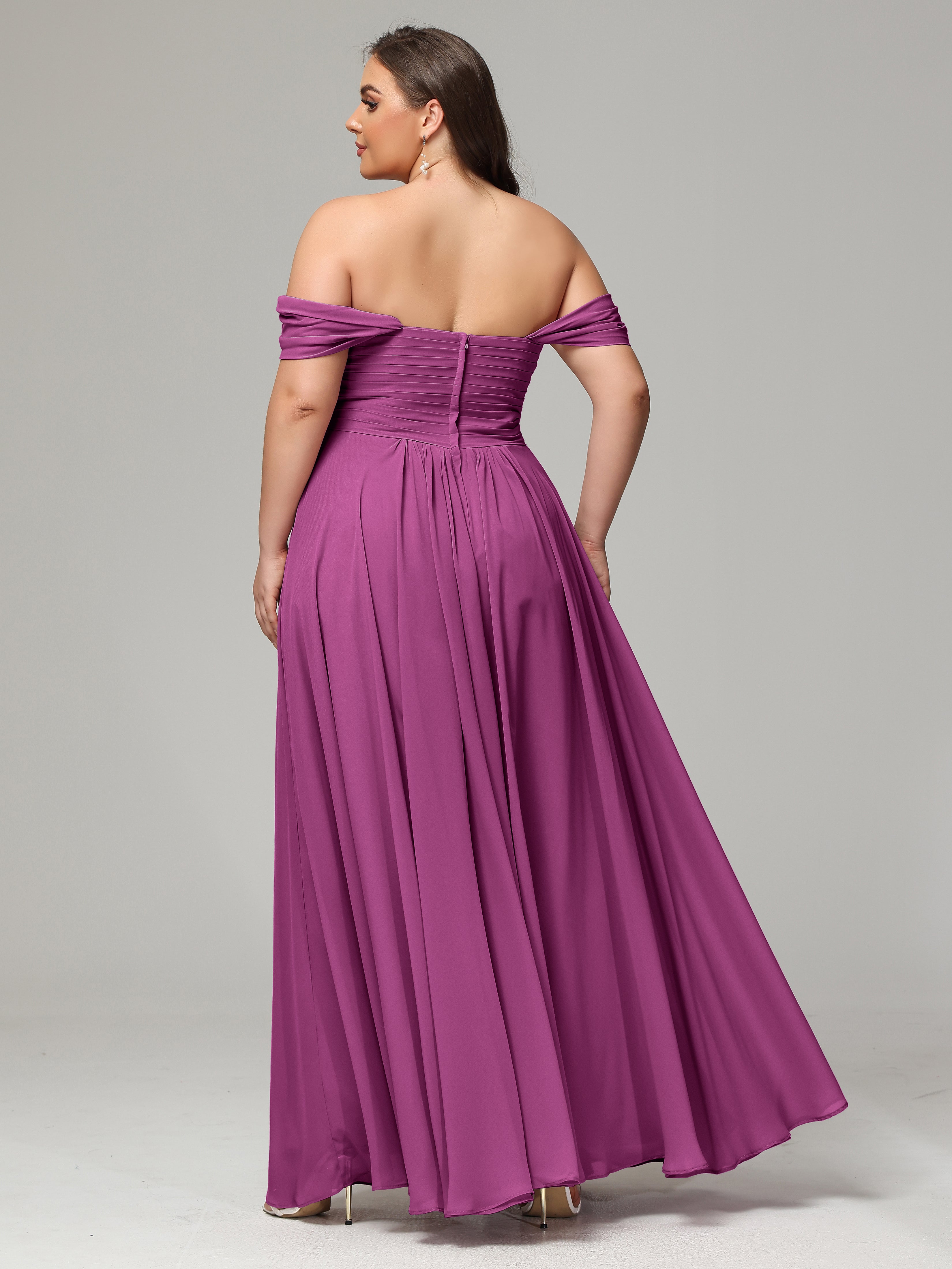 A-line Sweetheart neckline Chiffon-Bridesmaid Dress Plus Size