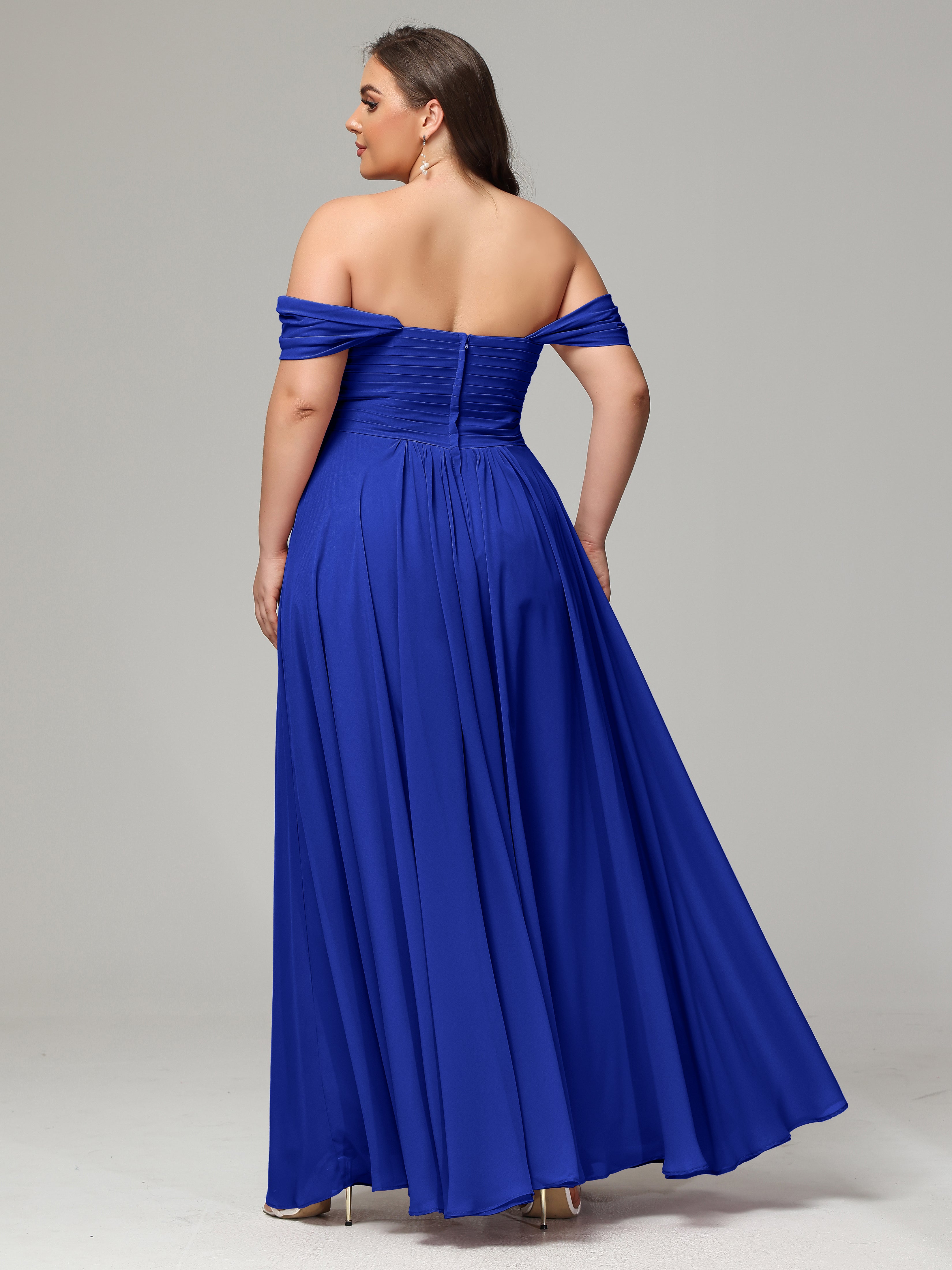 A-line Sweetheart neckline Chiffon-Bridesmaid Dress Plus Size