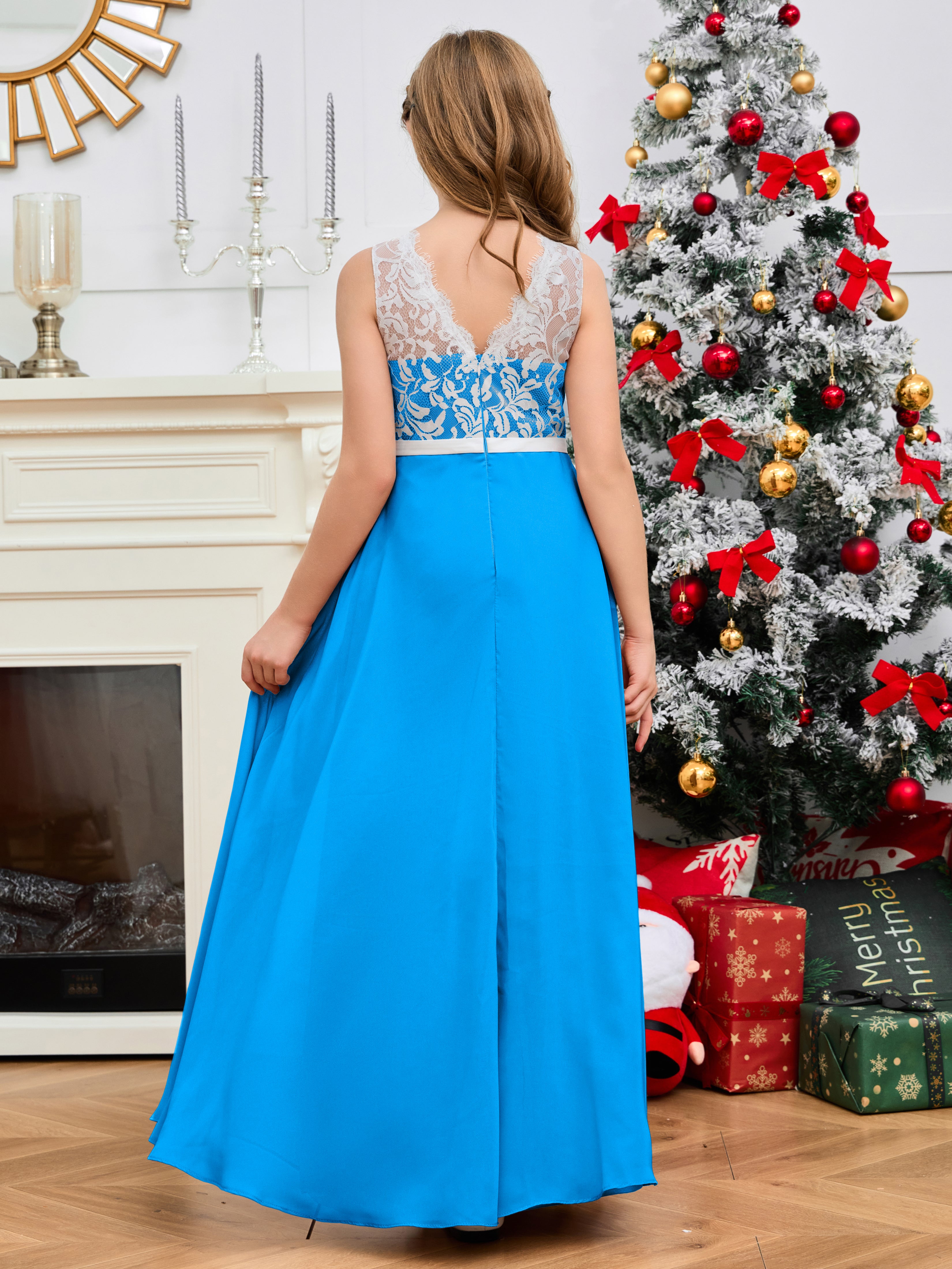 A Line V Back Chiffon Lace Junior Bridesmaid Dress