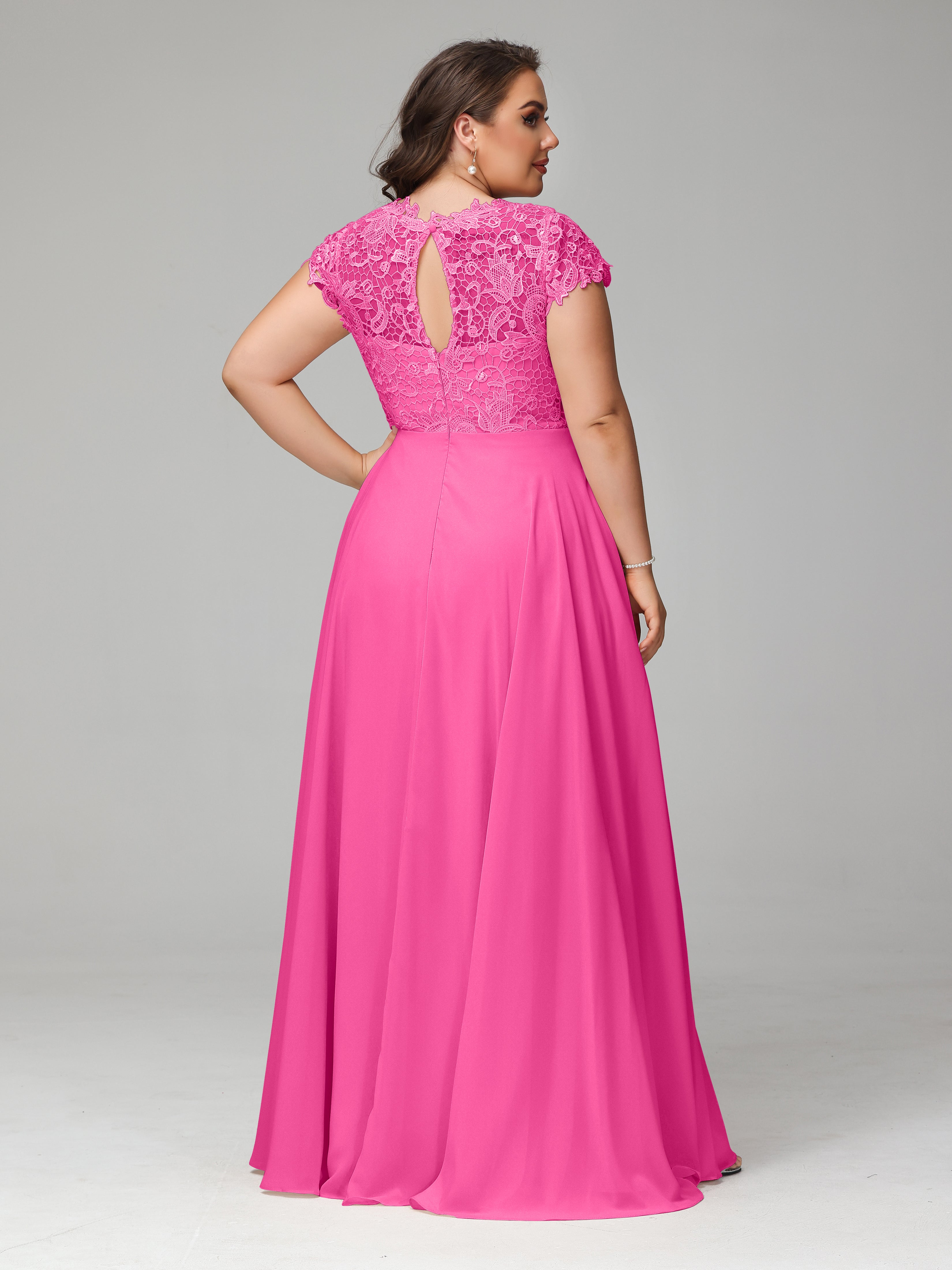 Crew Neck Delicate Chiffon Plus Size Bridesmaid Dresses