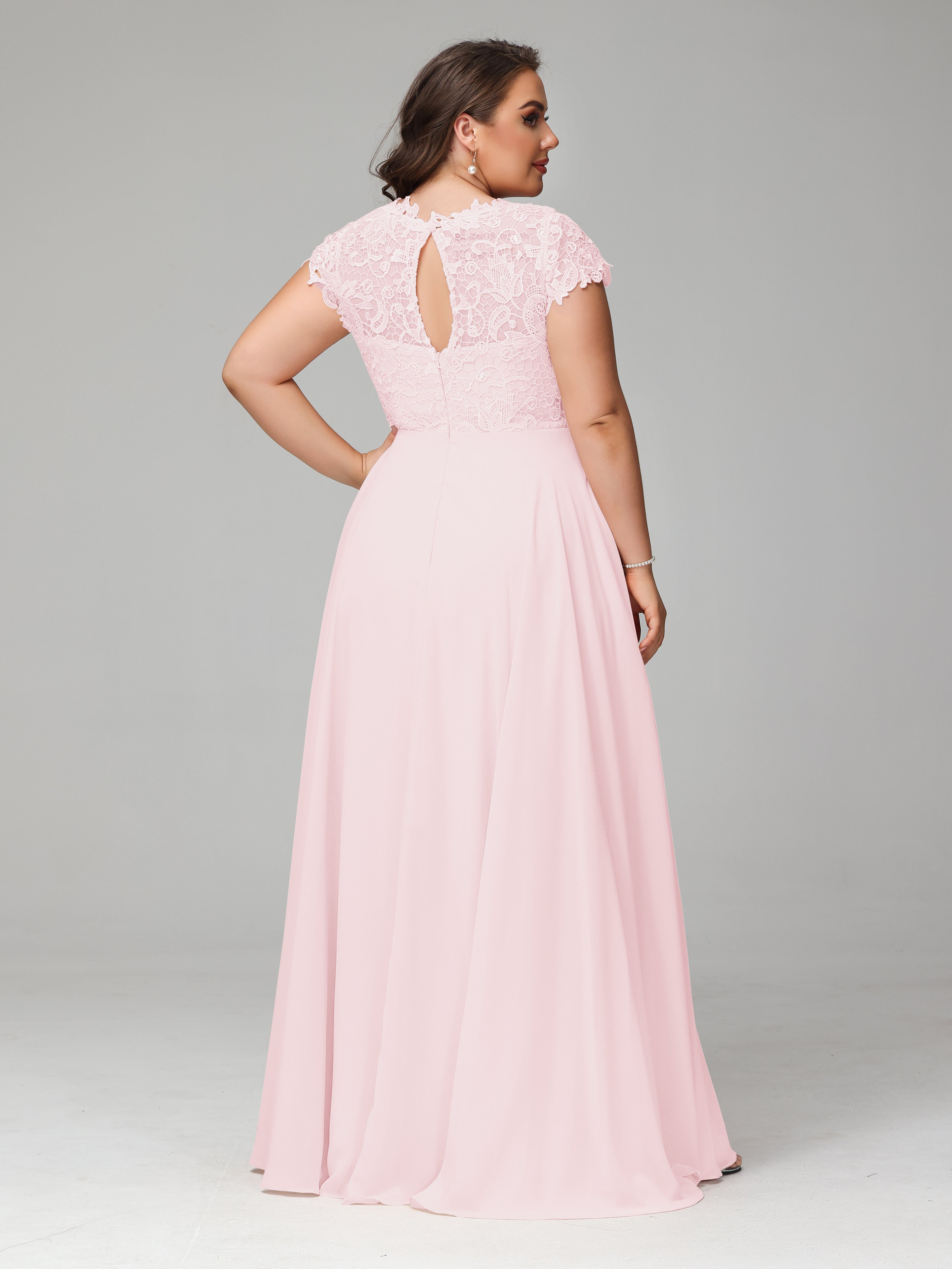 Crew Neck Delicate Chiffon Plus Size Mother of the Bride Dresses