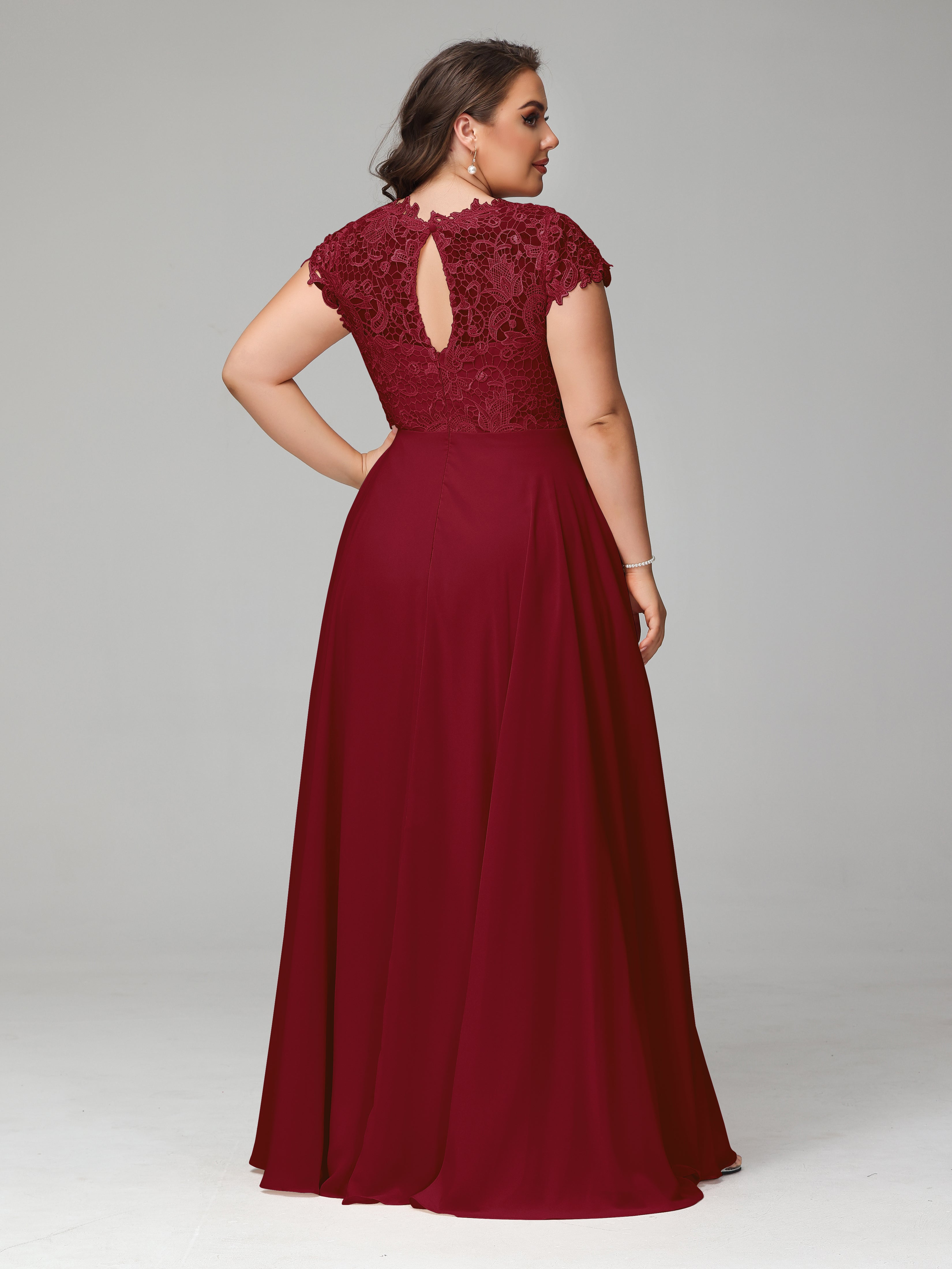 Crew Neck Delicate Chiffon Plus Size Bridesmaid Dresses