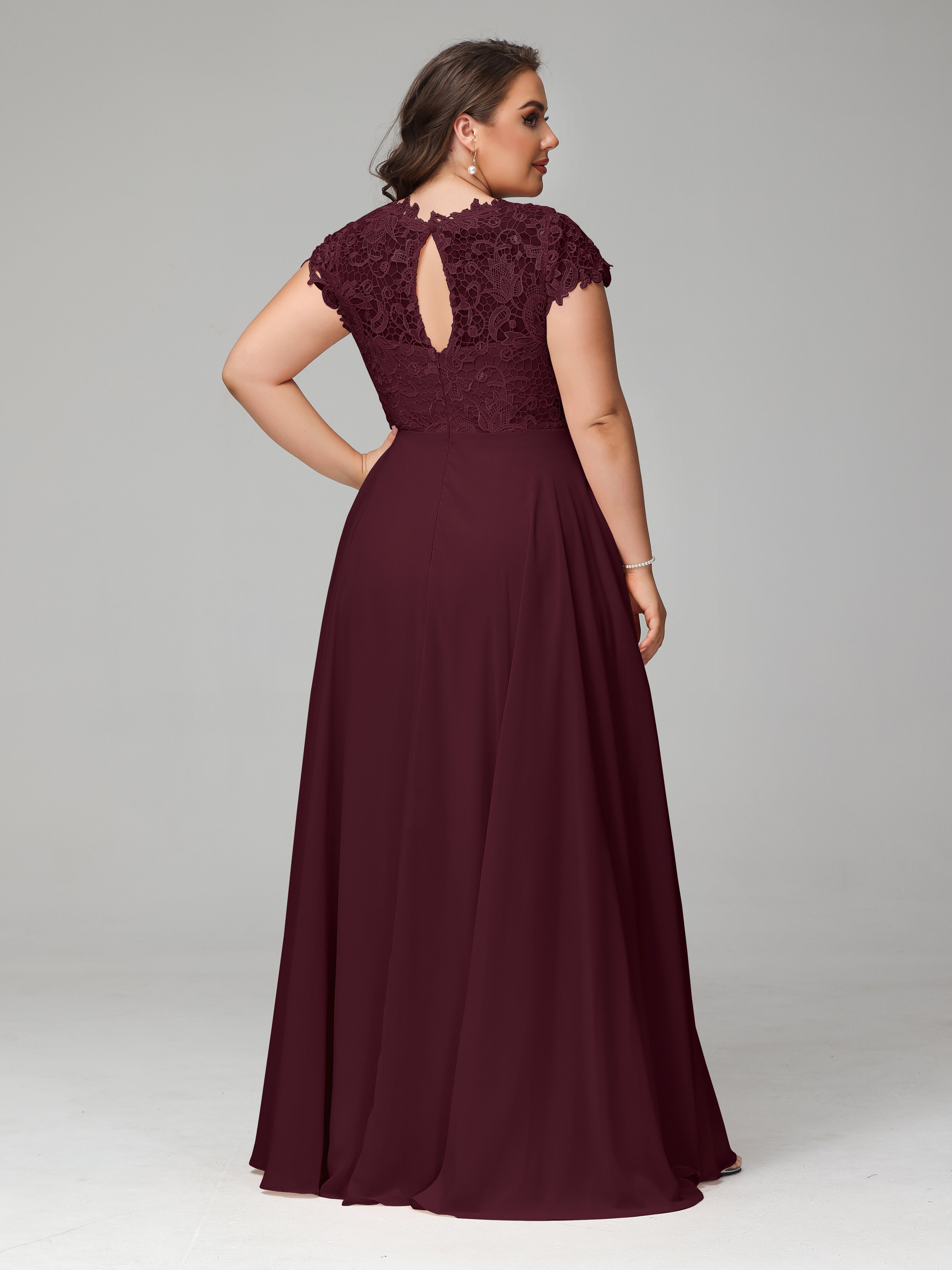 Crew Neck Delicate Chiffon Plus Size Mother of the  Groom Dresses