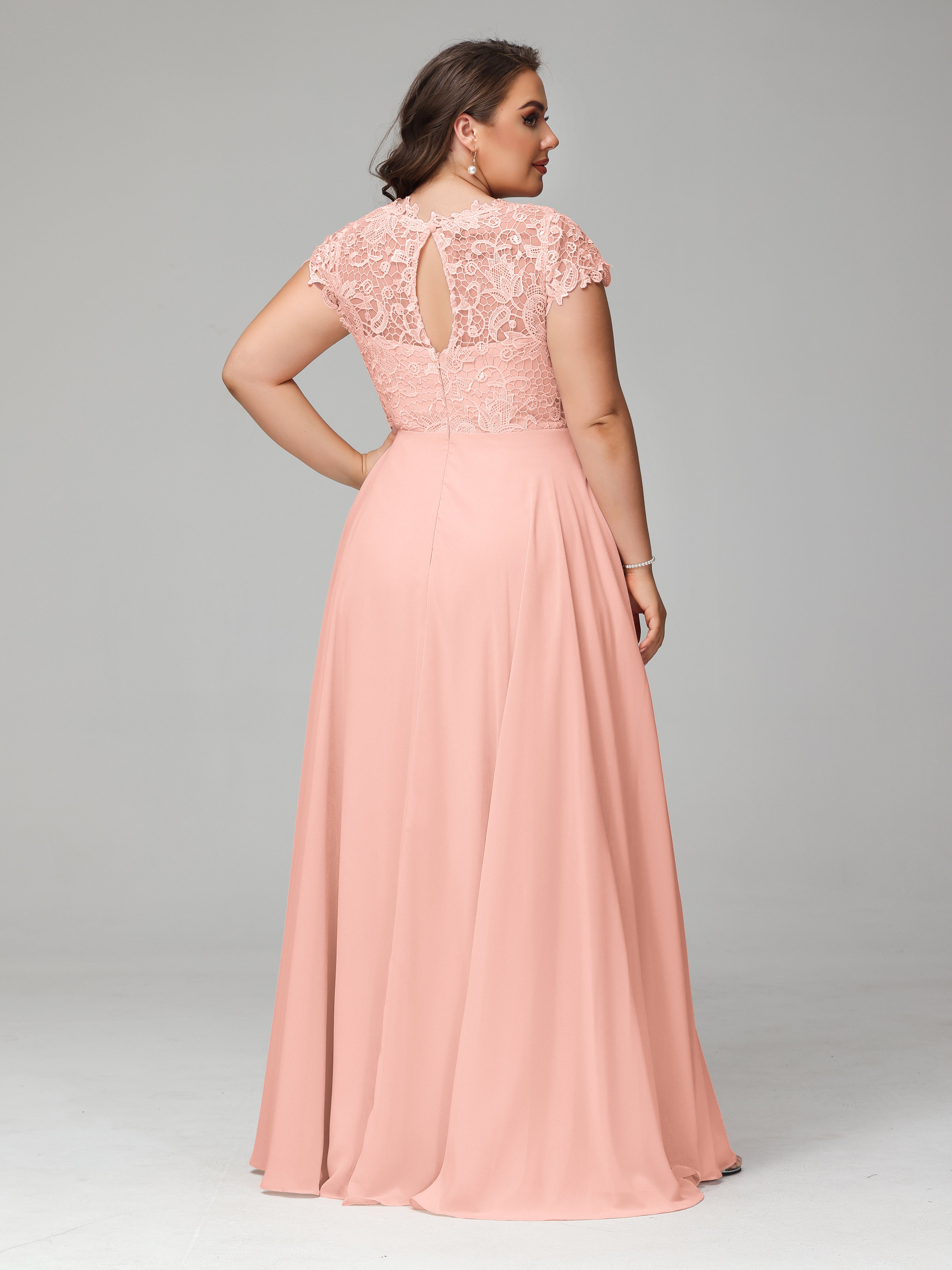 Crew Neck Delicate Chiffon Plus Size Bridesmaid Dresses