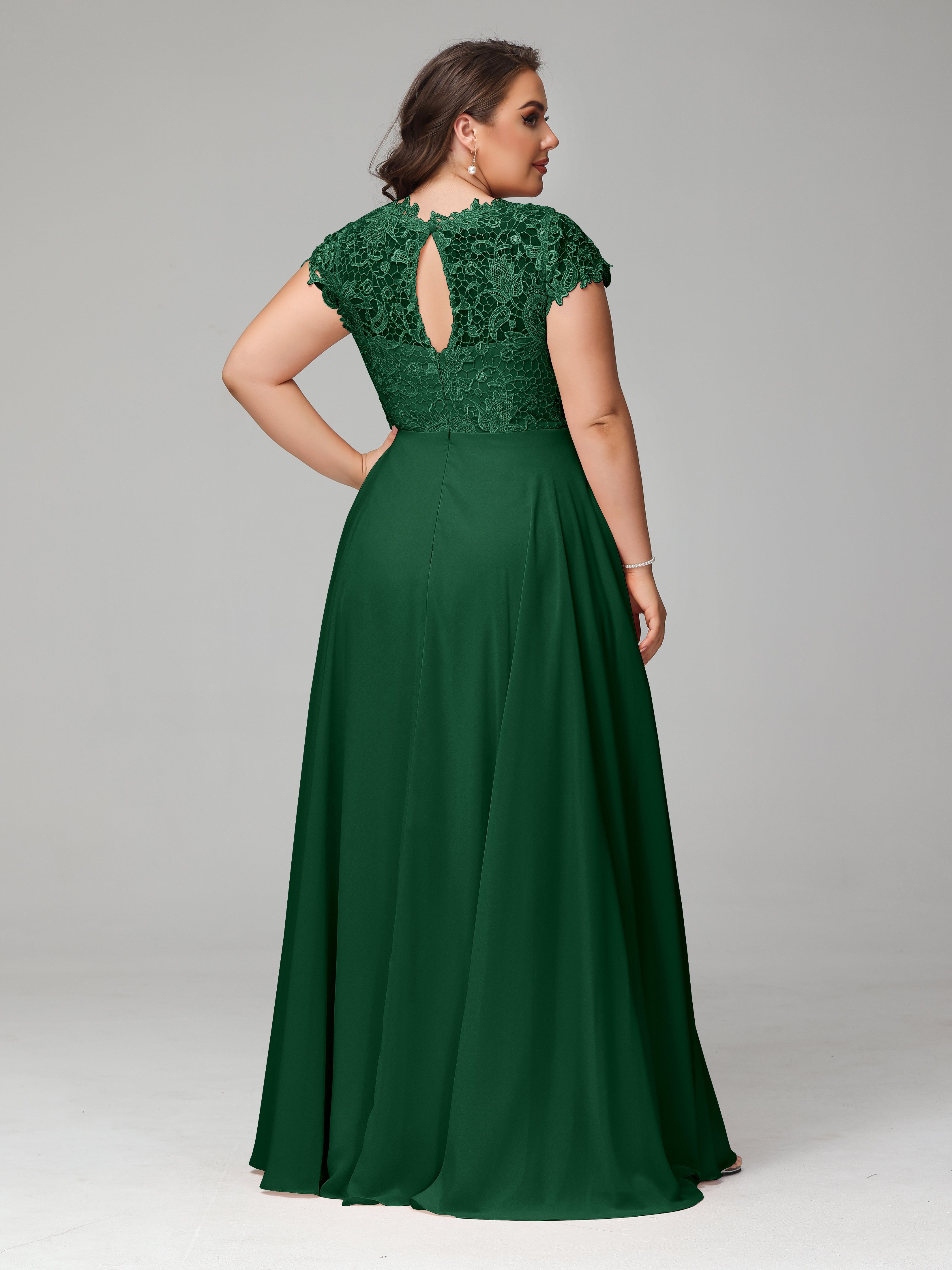 Crew Neck Delicate Chiffon Plus Size Bridesmaid Dresses