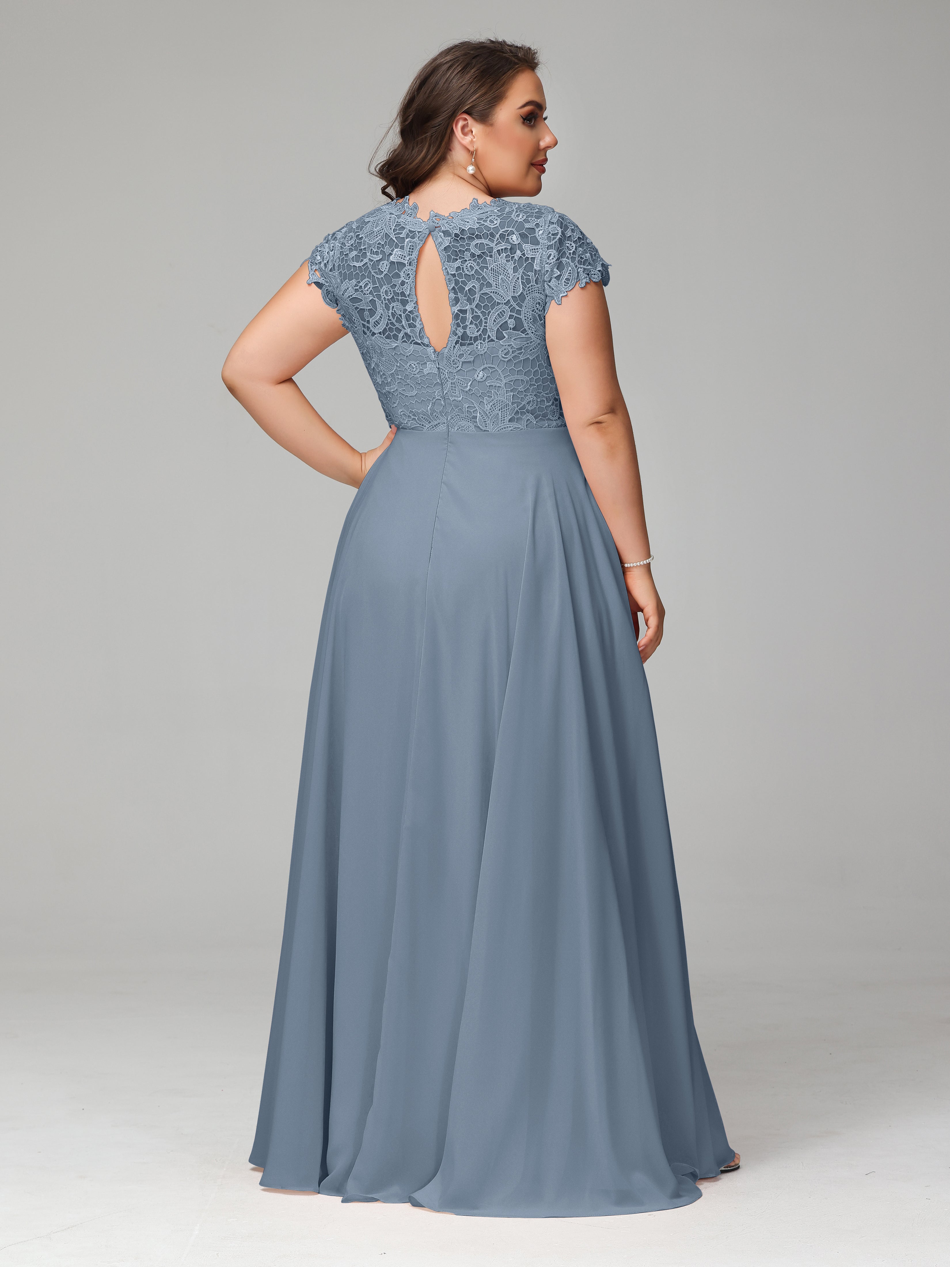 Crew Neck Delicate Chiffon Plus Size Mother of the  Groom Dresses