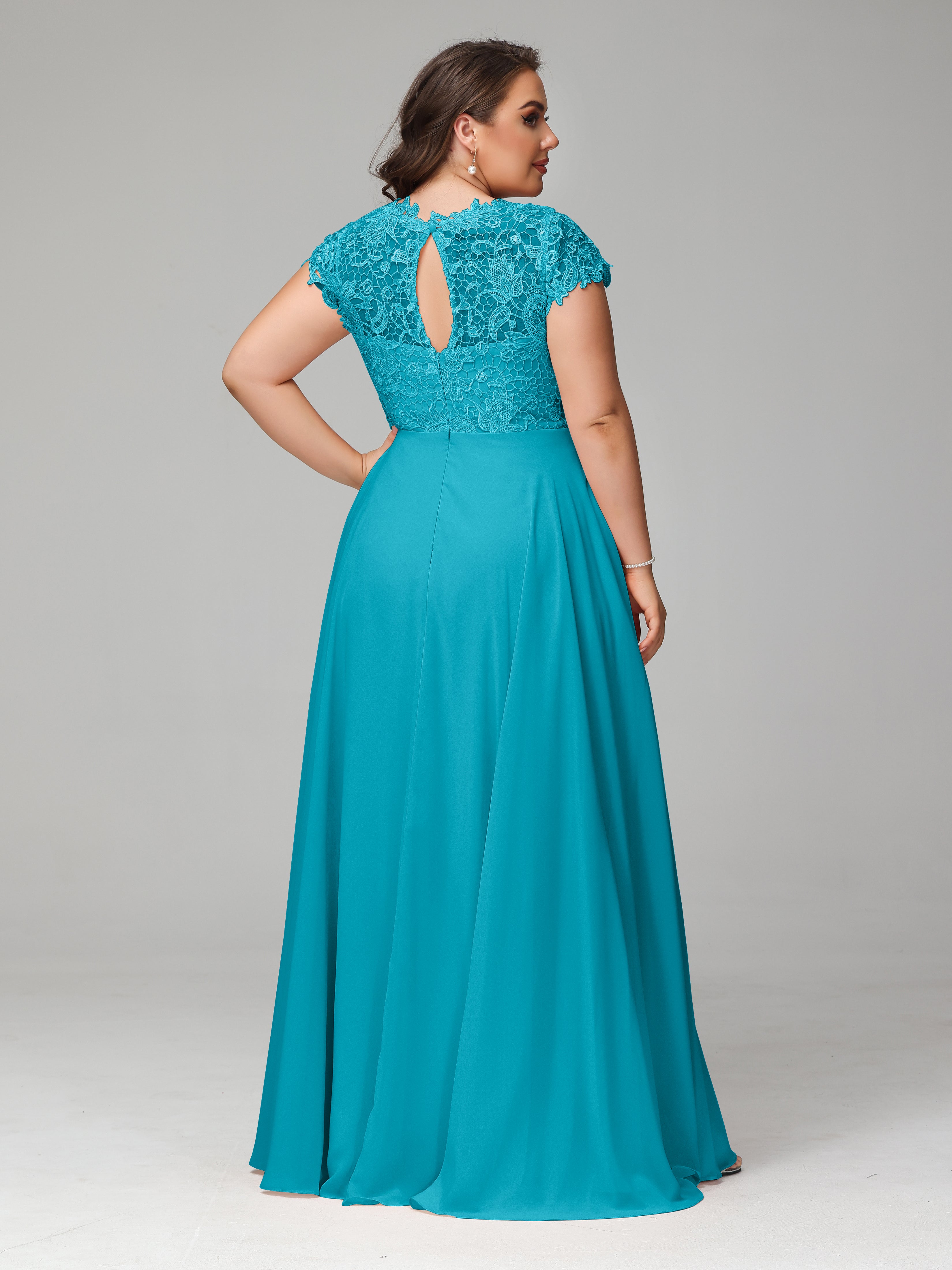 Crew Neck Delicate Chiffon Plus Size Mother of the Bride Dresses