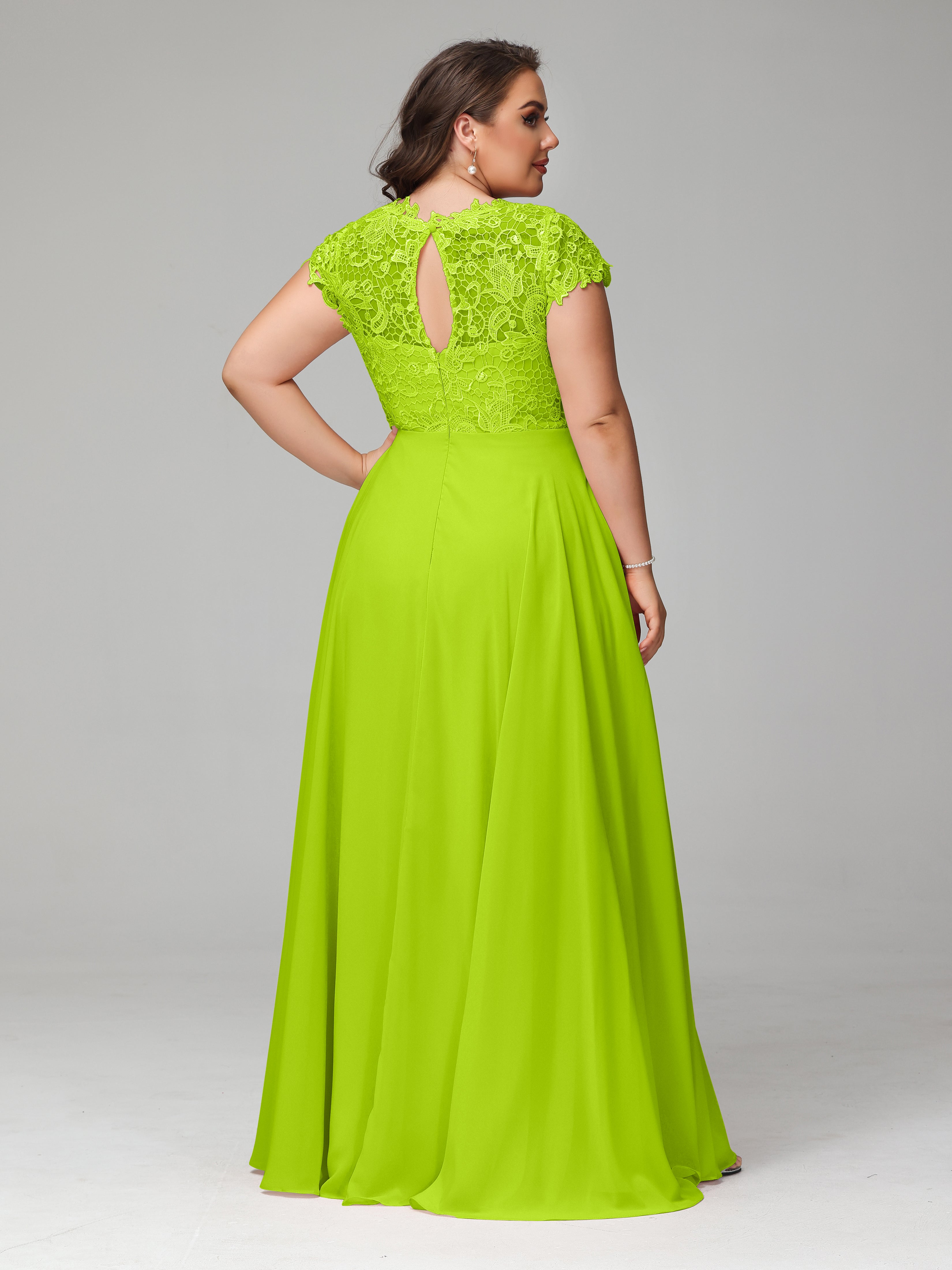 Crew Neck Delicate Chiffon Plus Size Bridesmaid Dresses