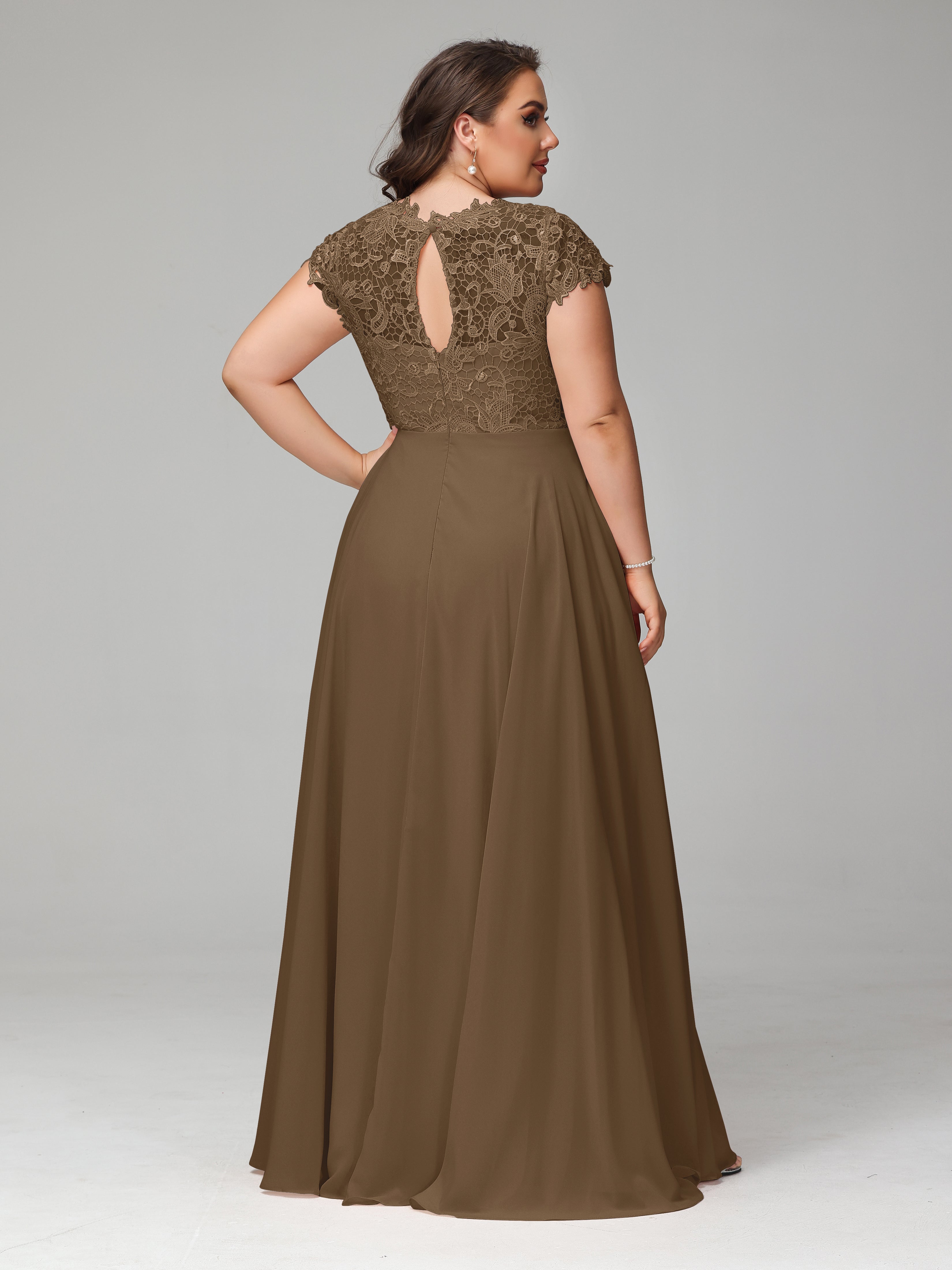 Crew Neck Delicate Chiffon Plus Size Mother of the  Groom Dresses