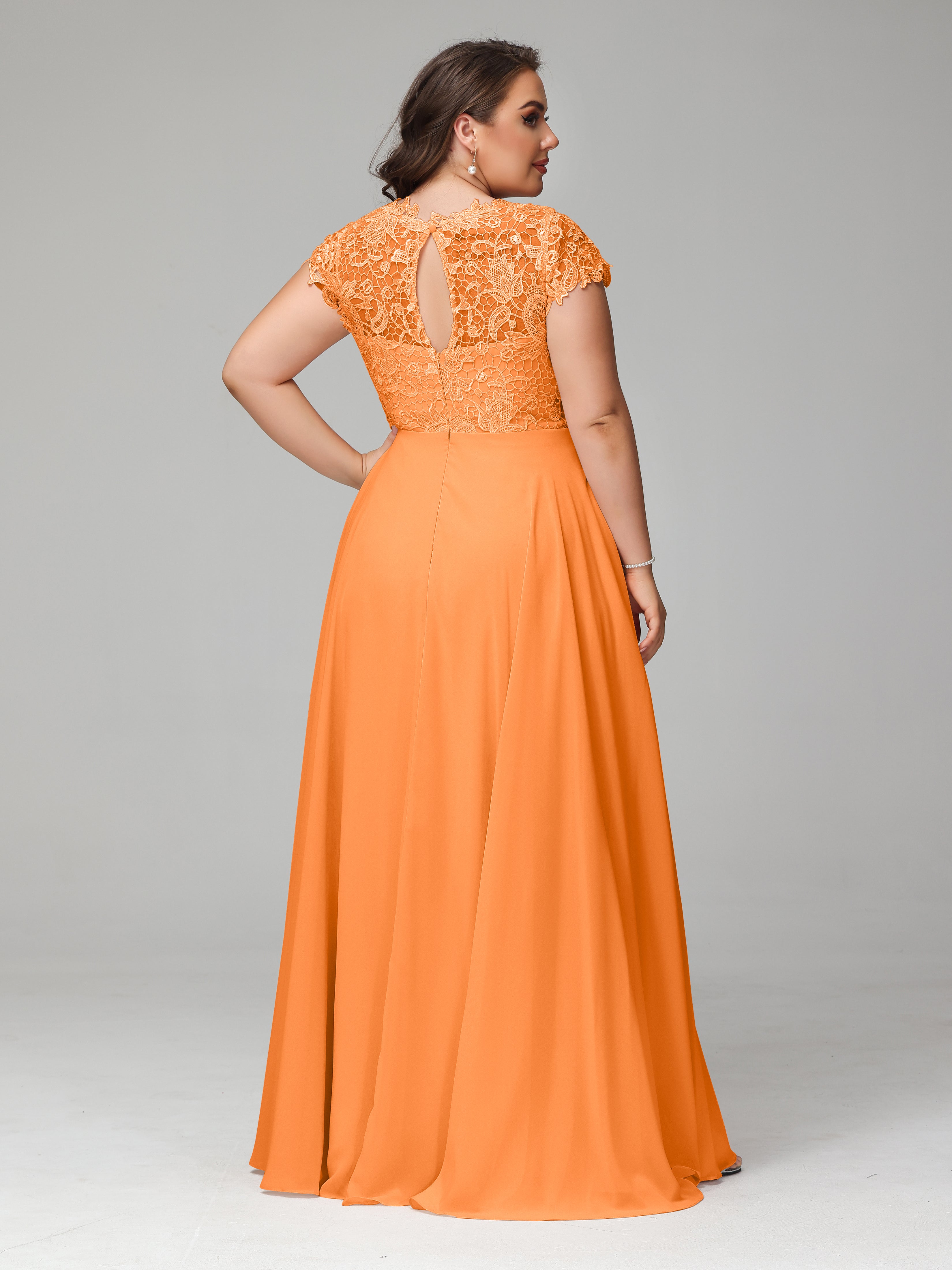 Crew Neck Delicate Chiffon Plus Size Bridesmaid Dresses