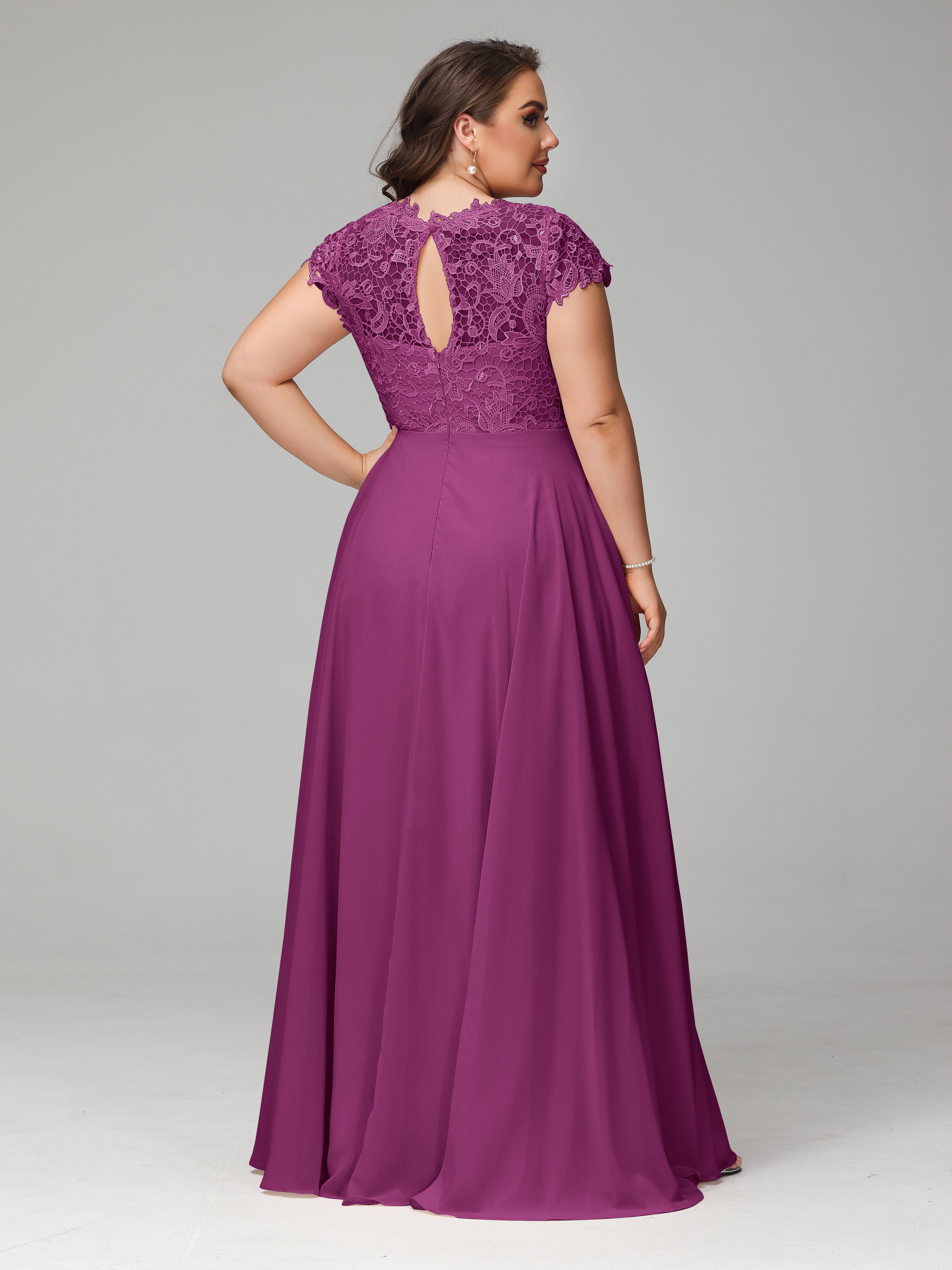 Crew Neck Delicate Chiffon Plus Size Mother of the Bride Dresses