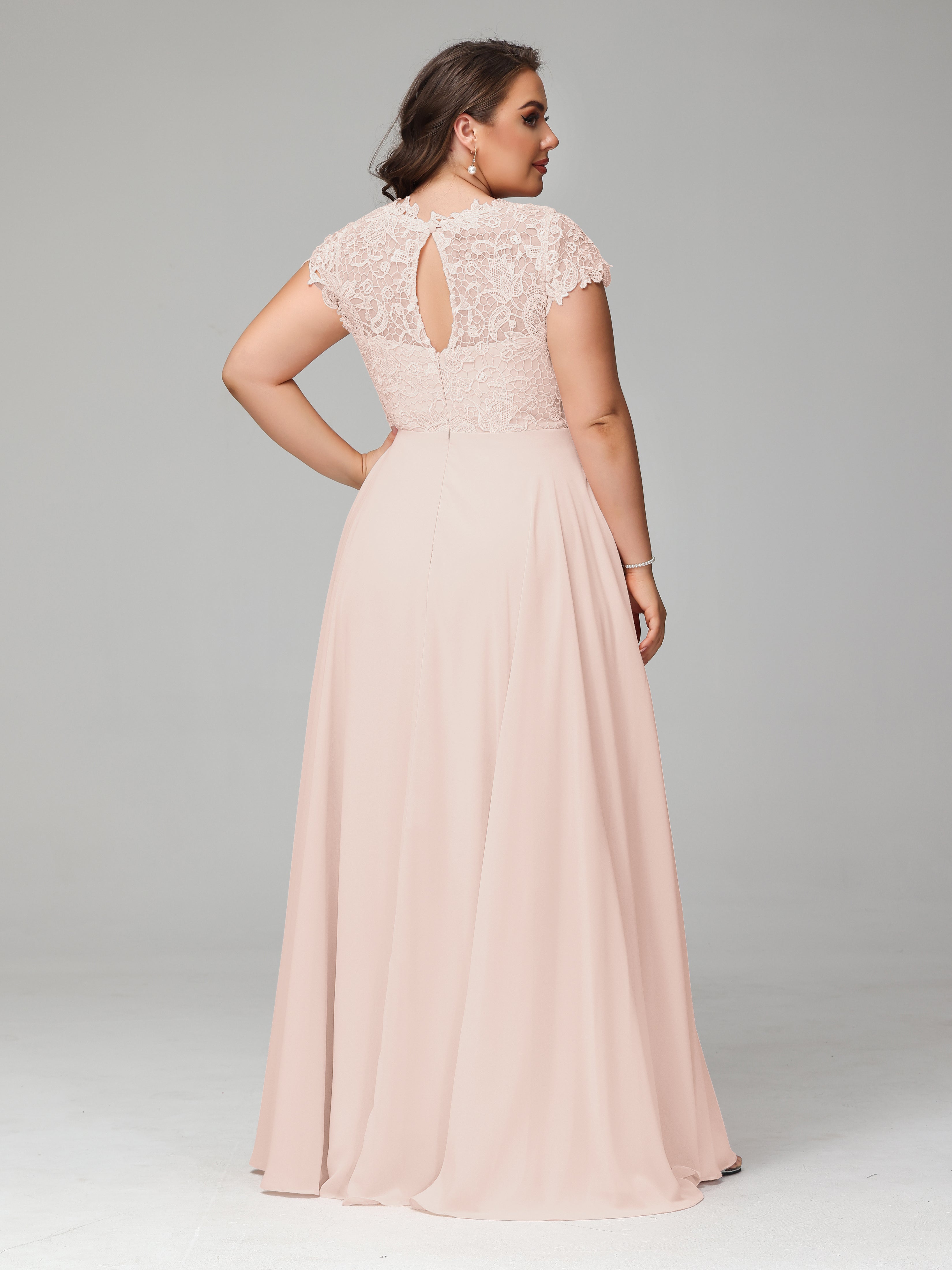 Crew Neck Delicate Chiffon Plus Size Mother of the Bride Dresses