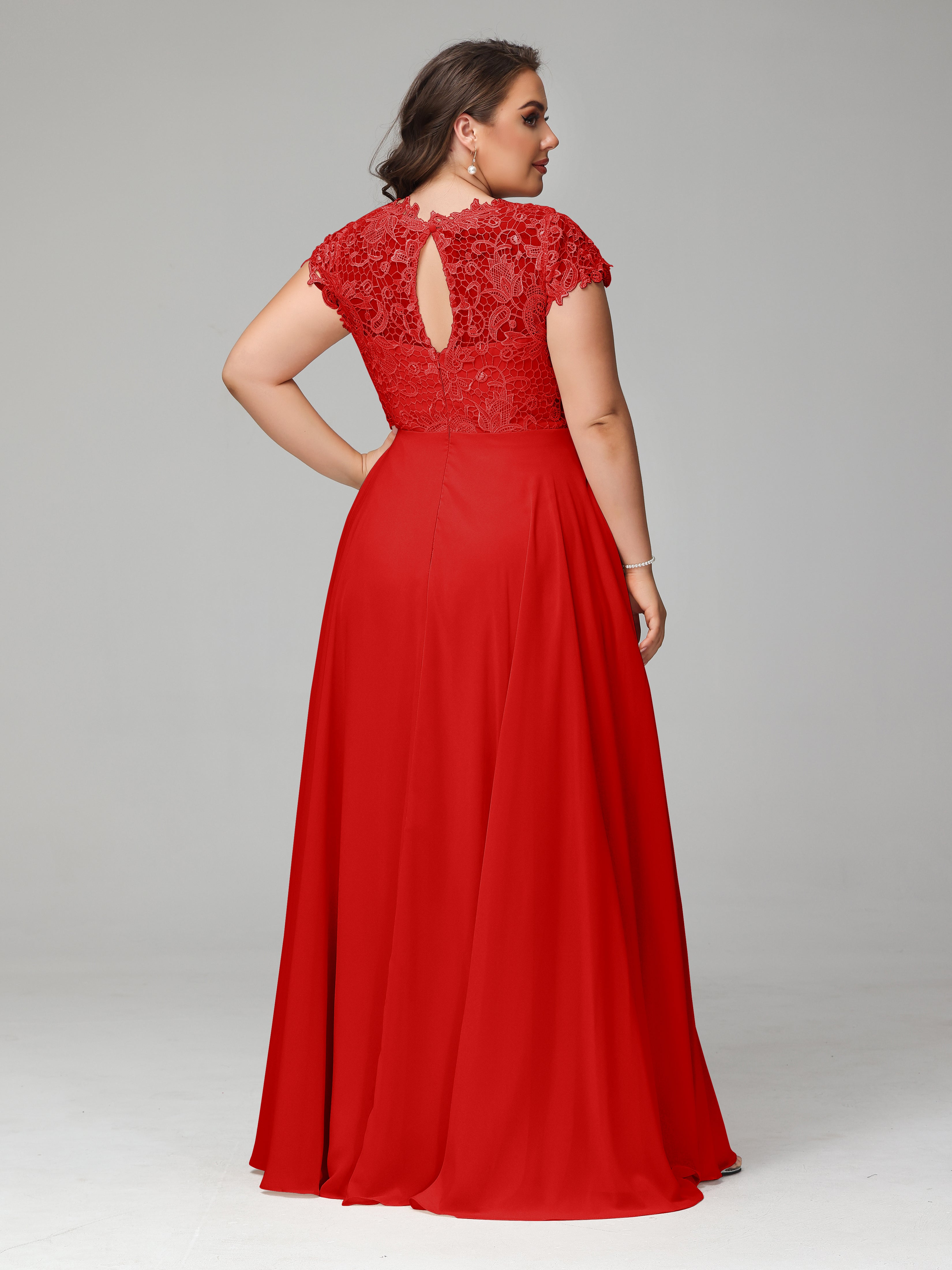 Crew Neck Delicate Chiffon Plus Size Bridesmaid Dresses