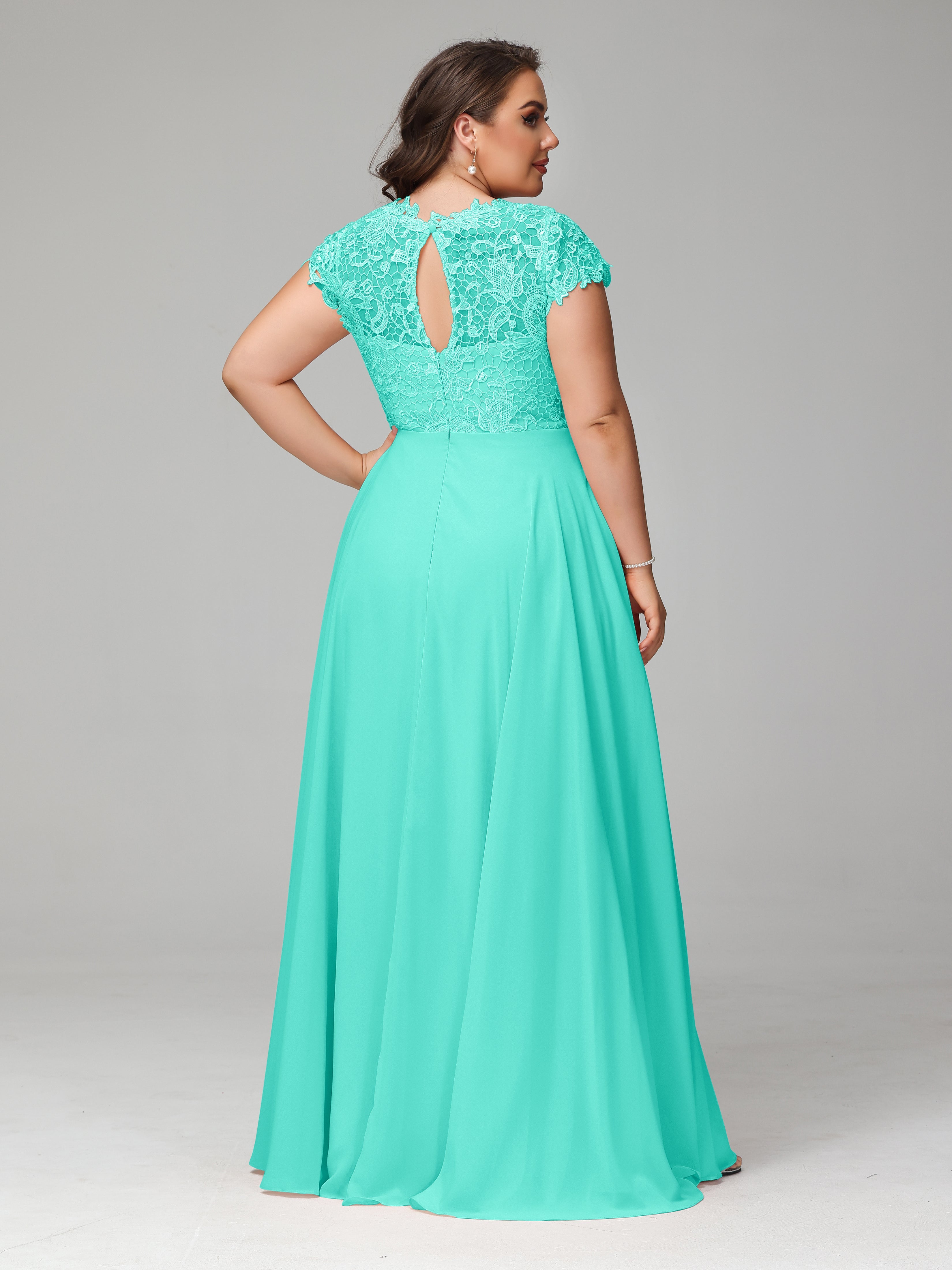 Crew Neck Delicate Chiffon Plus Size Mother of the  Groom Dresses