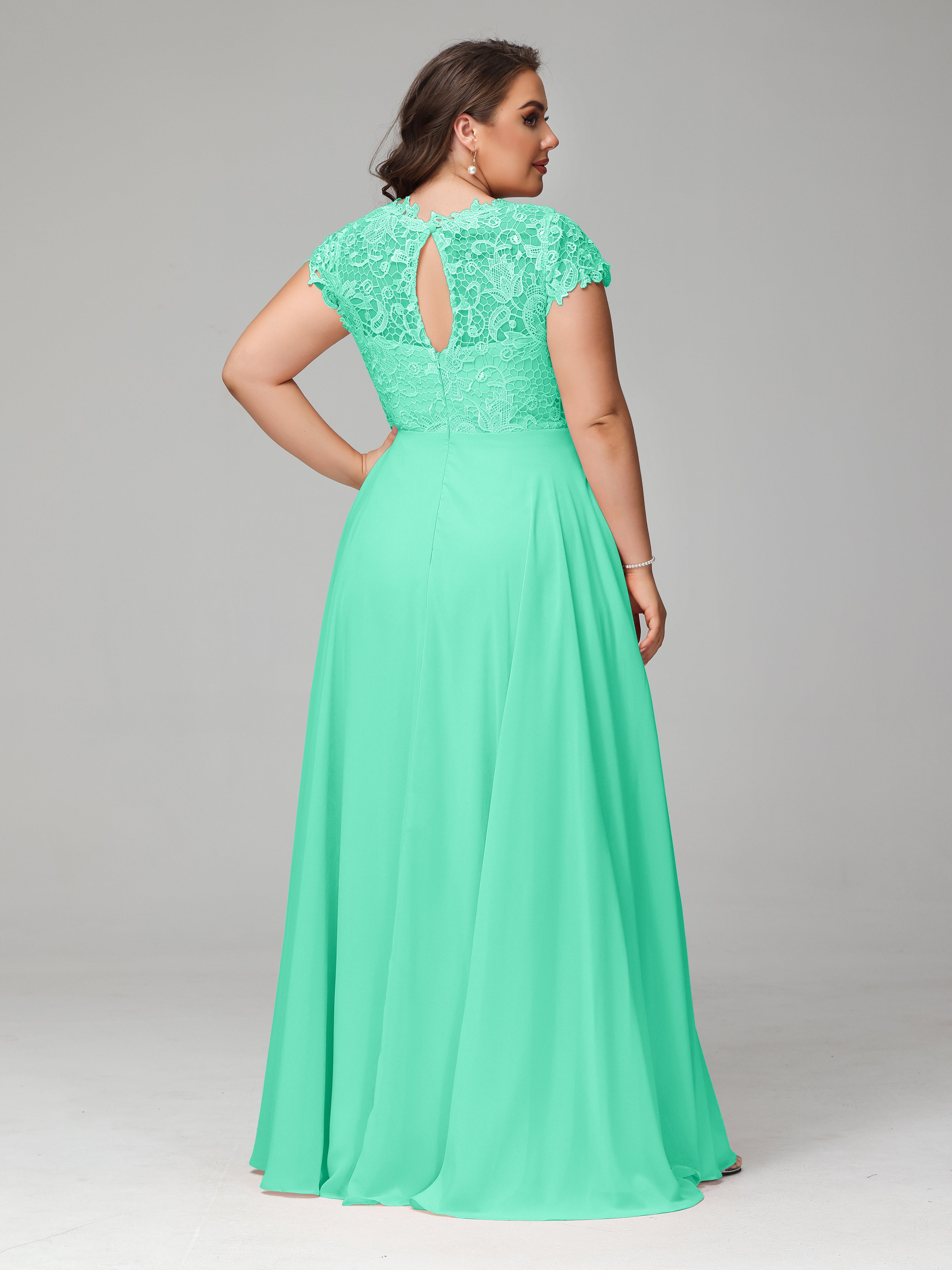 Crew Neck Delicate Chiffon Plus Size Bridesmaid Dresses