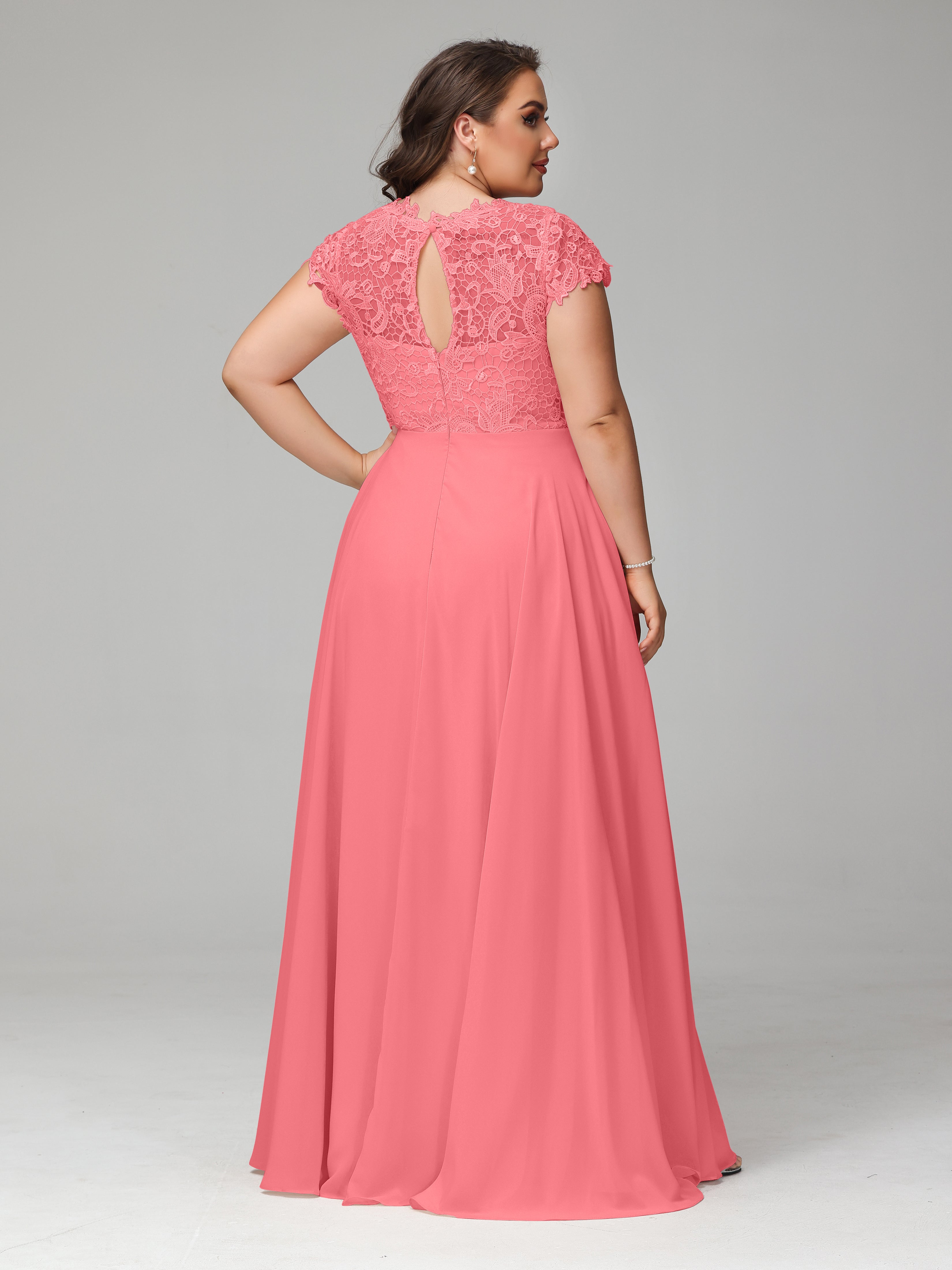 Crew Neck Delicate Chiffon Plus Size Mother of the Bride Dresses