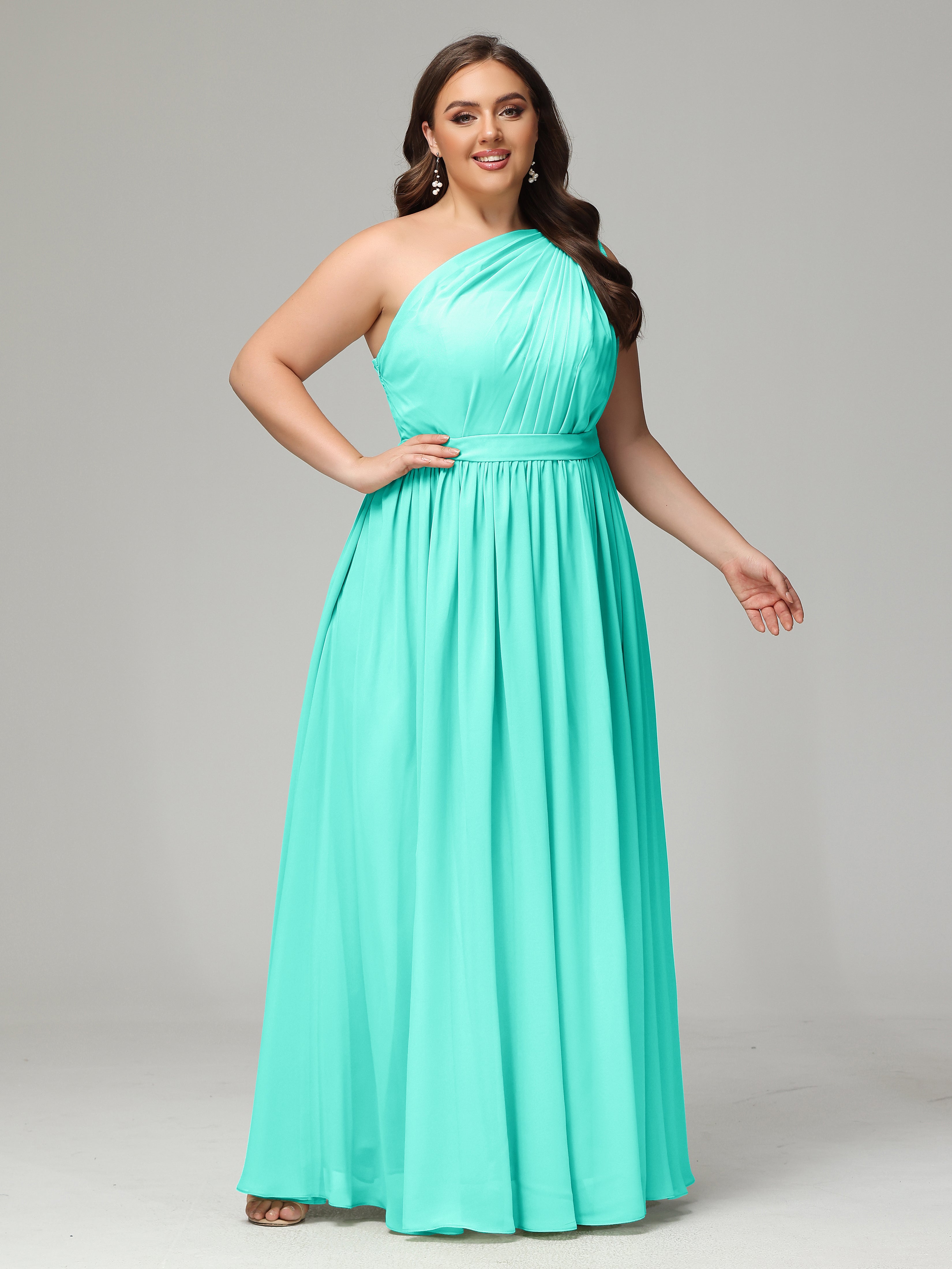 One-shoulder Plus Size Chiffon Bridesmaid Dresses