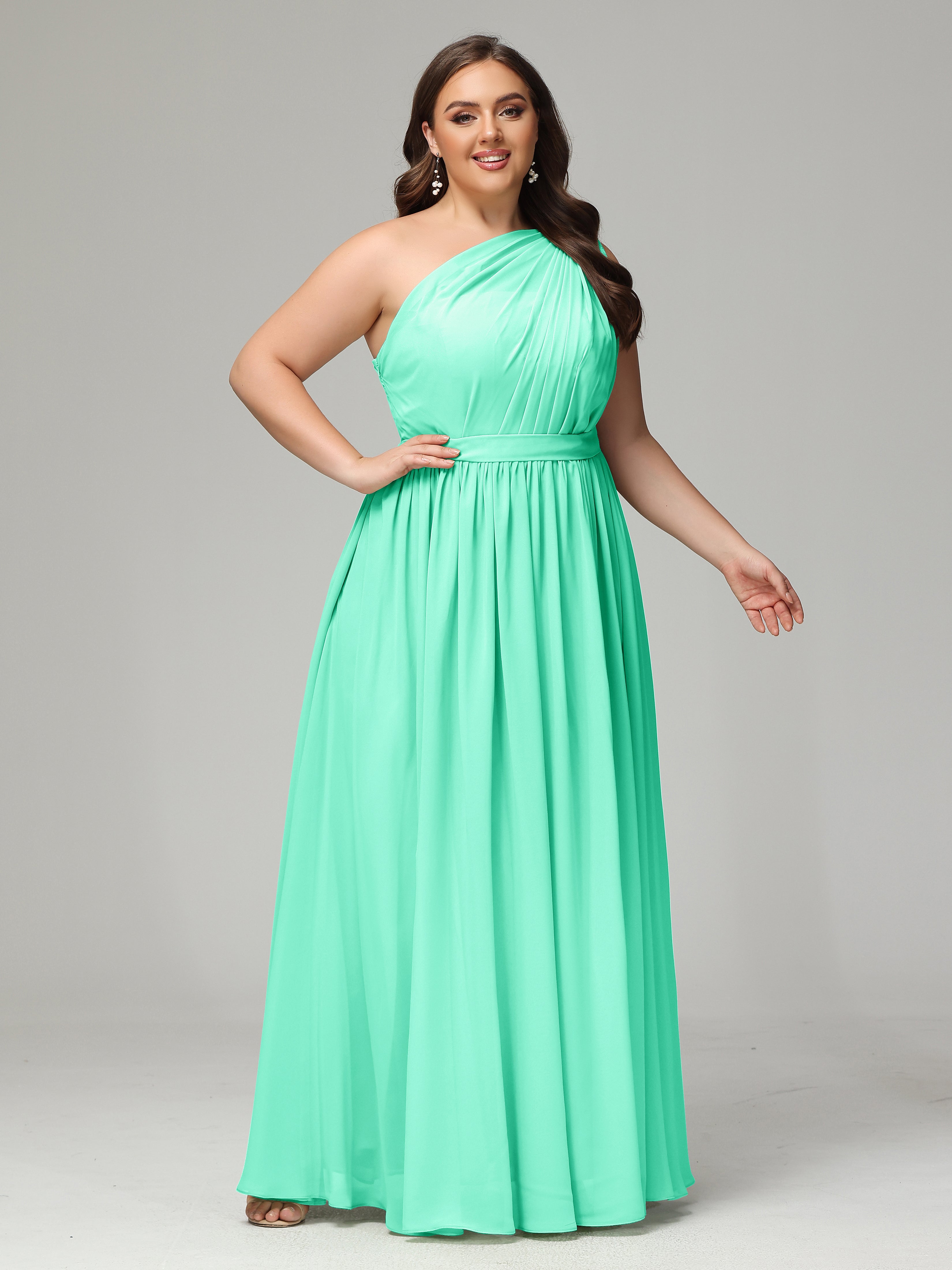 One-shoulder Plus Size Chiffon Bridesmaid Dresses