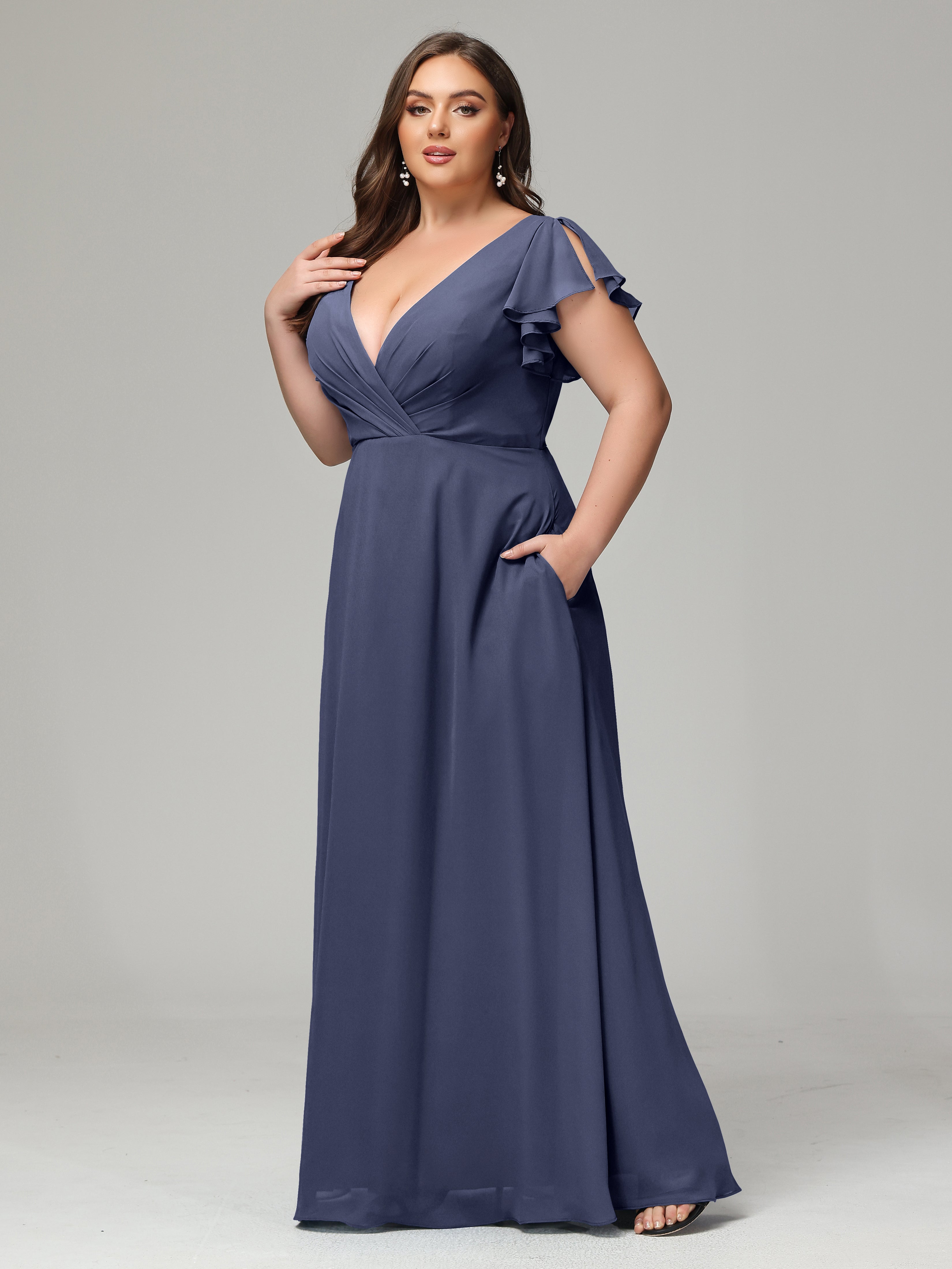 V Neck Chiffon Plus Size Long Bridesmaid Dresses with Sleeves