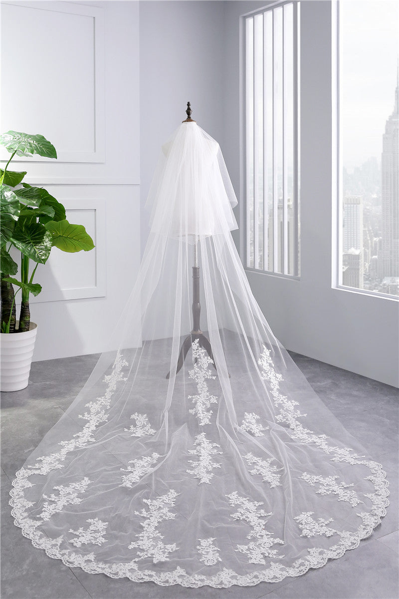 Wedding Veil Two-Tier Tulle Lace Edge Cathedral Veils Appliques TS91027